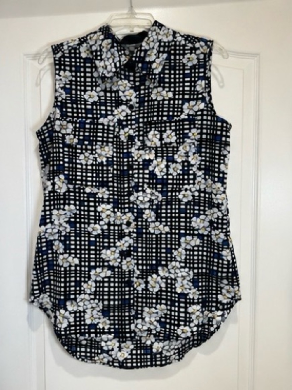 Neiman Marcus Floral Grid Hi Low Sleeveless Blouse Top Medium. NWOT - Picture 2 of 6